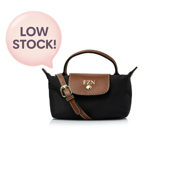 La Petite Pouch with Handle - Black